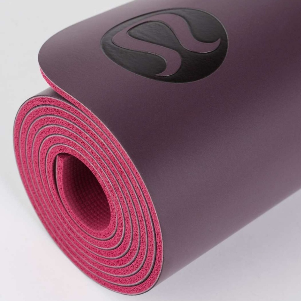 Lululemon REVERSIBLE MAT 5MM Dark Ruby Red